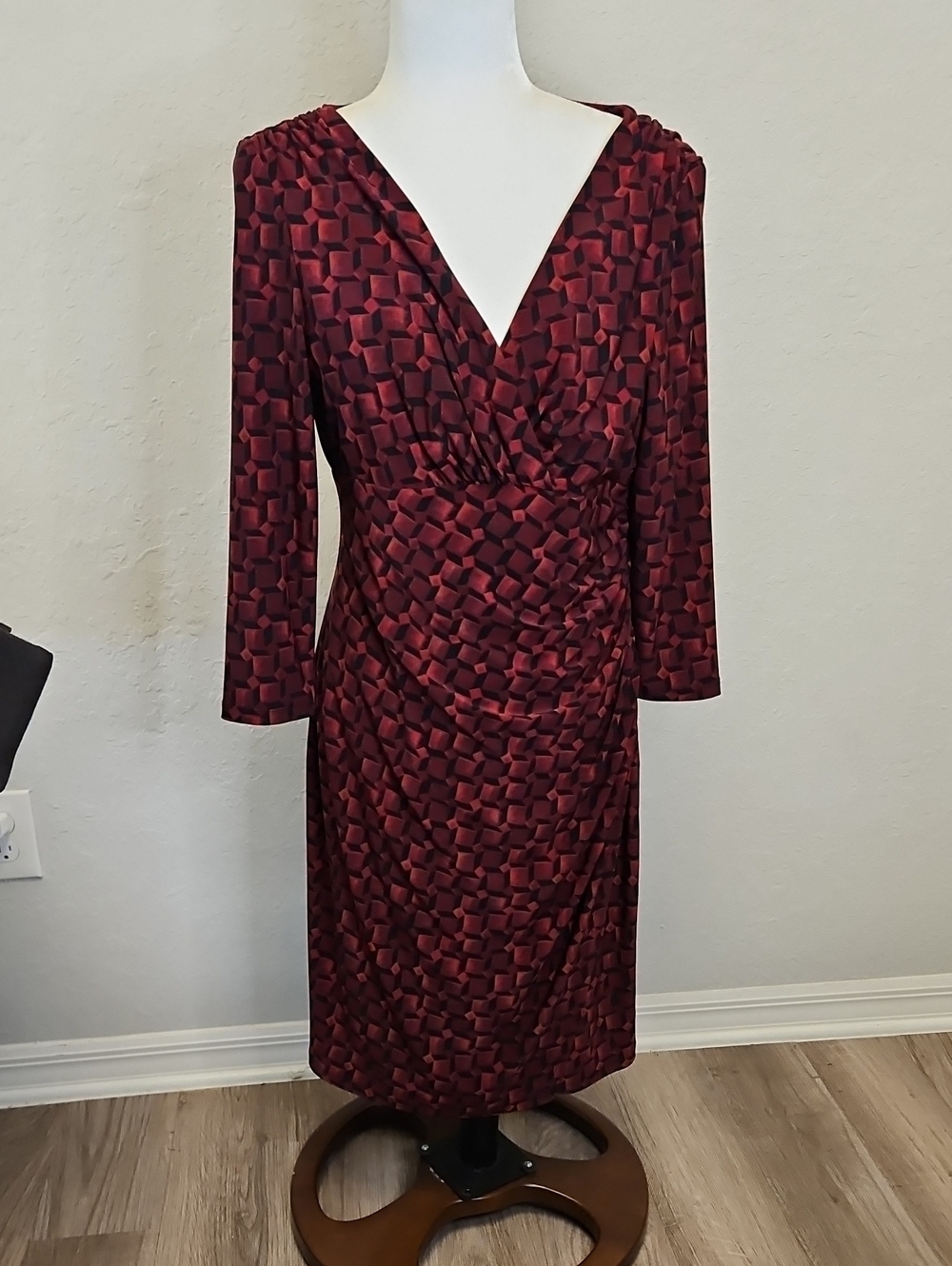 Lauren Ralph Lauren Sheath Dress, Faux Wrap, sz 12, 3/4 sleeve, Geometric Print